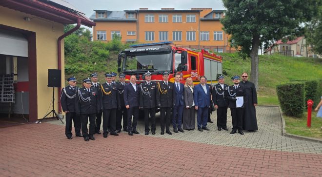 Uroczyste poświęcenie i przekazanie średniego samochodu ratowniczo-gaśniczego w OSP Wysoka