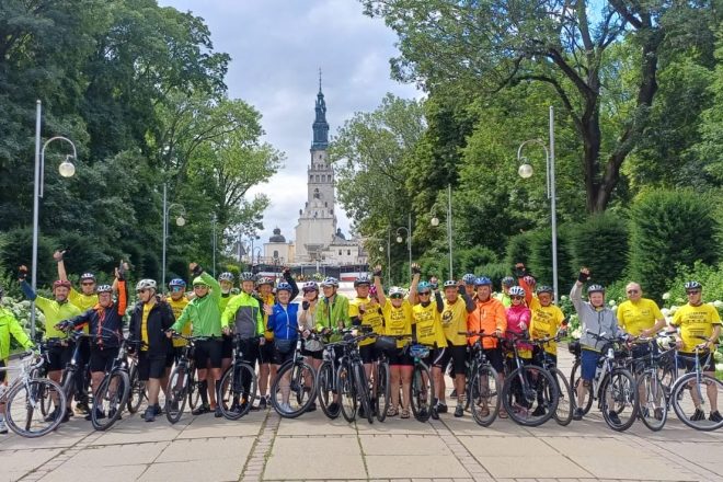 Rowerowy Szydłowiec na Jasnej Górze. Cykliści z sukcesem zakończyli XXI Ogólnopolską Pielgrzymkę Rowerową