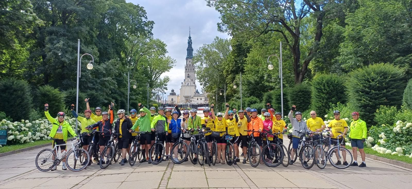 Rowerowy Szydłowiec na Jasnej Górze. Cykliści z sukcesem zakończyli XXI Ogólnopolską Pielgrzymkę Rowerową
