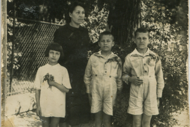 82 lata od wybuchu Powstania Warszawskiego. Ich mogiły znajdują się w Szydłowcu 82 lata od wybuchu Powstania Warszawskiego. Ich mogiły znajdują się w Szydłowcu